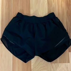 Lululemon hotty hots